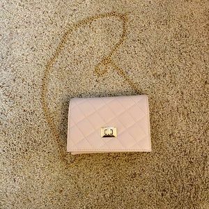 Mini crossbody purse|Gold color strap| cream pink| perfect for date night!